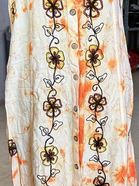 Women’s Embroidered Floral Button-Front Dress in Cream and Orange